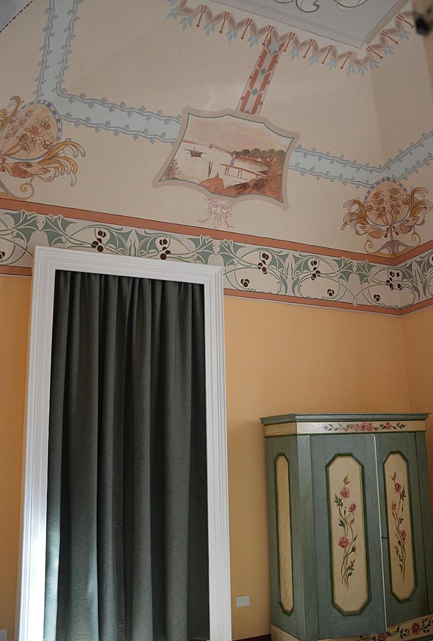 Palazzo Megha Suite & Breakfast Palmariggi Extérieur photo